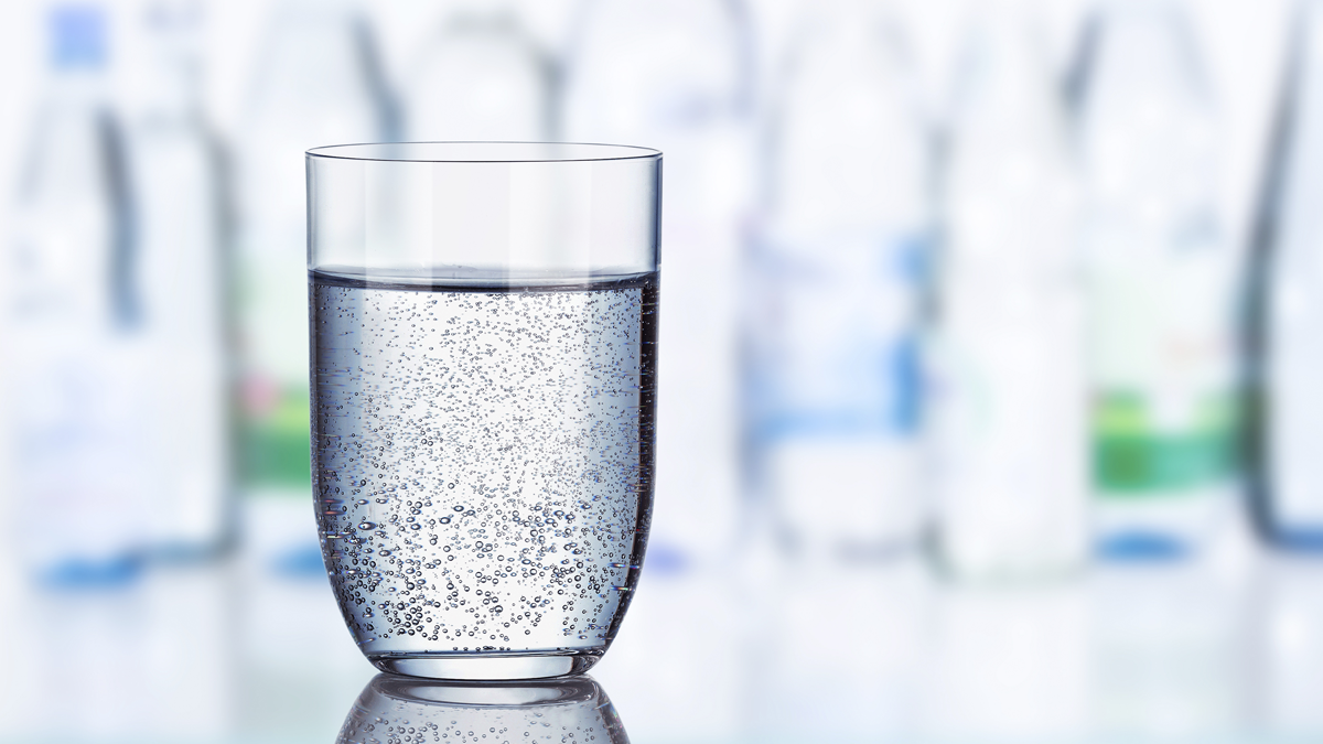 AStock_78383188-glass-with-bobles-b1200