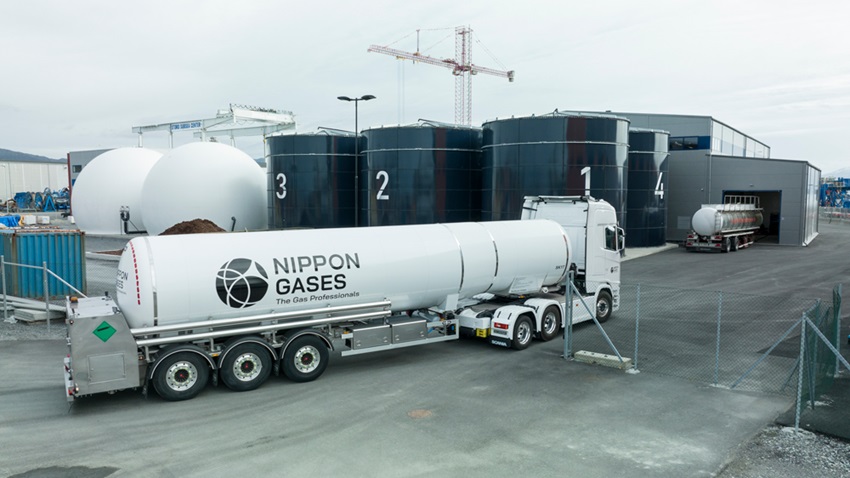 Renovo-og-NG-biogassavtale-tankbil-122x667